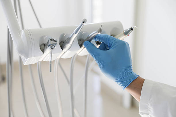 Professional Dental Implants technician working in Mendon, IL